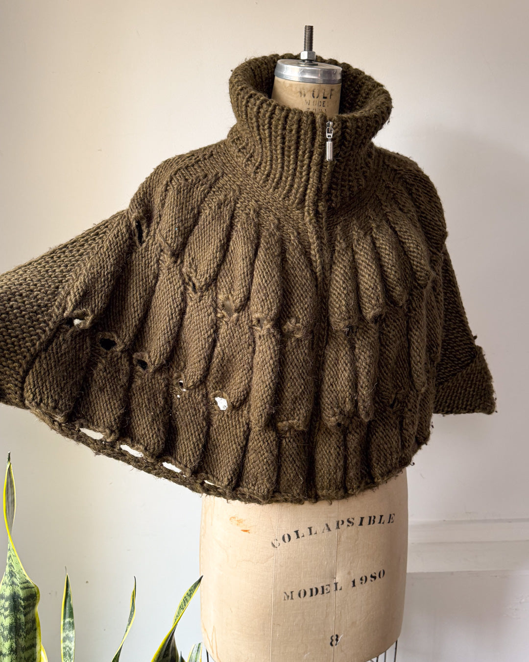 Y2K Olive Green Unique Knit Cape Sweater Cardigan / S-L