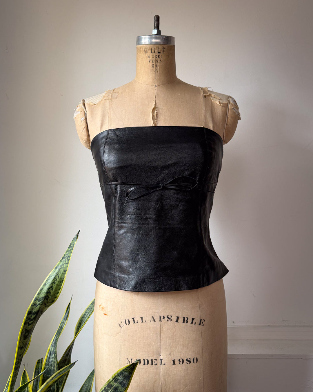 90s Black Lambskin Leather Crop Tube Top / S