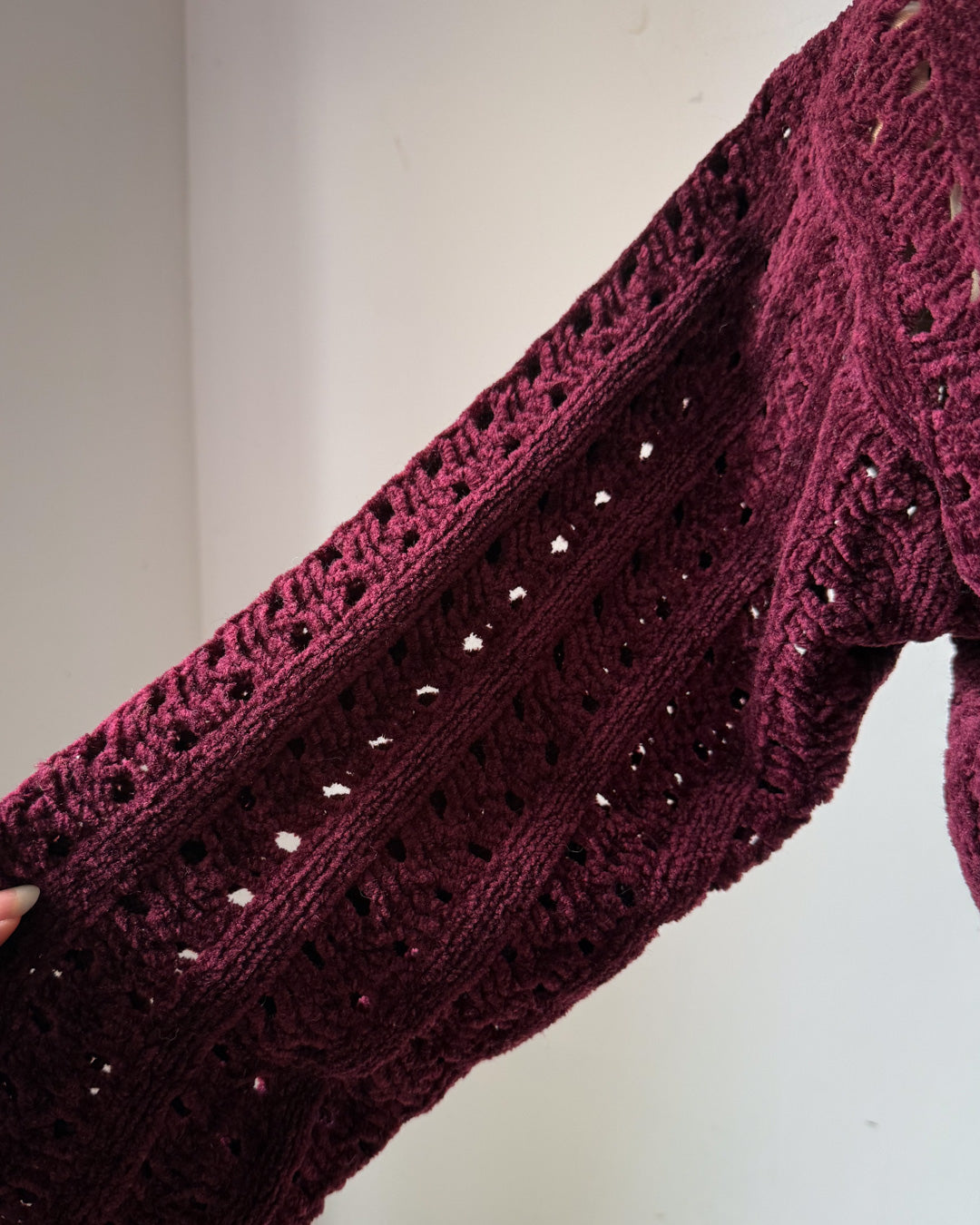 90s Wine Red Velvet Chenille Open Knit Crop Cardigan Sweater / M-L
