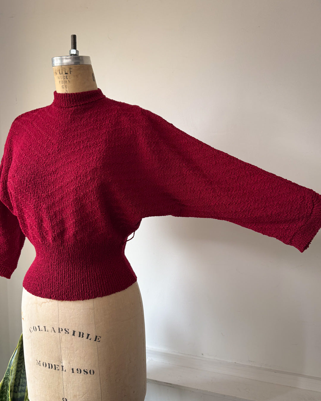 30s Burgundy Wool Boucle Knit Dolman Sleeve Sweater / S-M