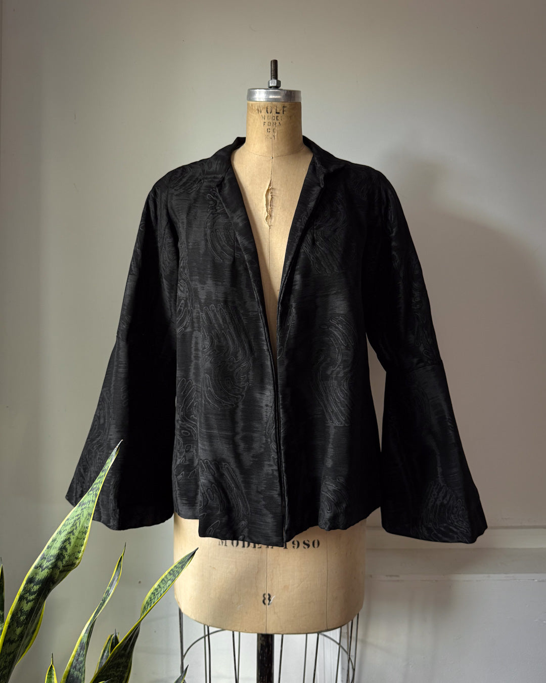 1920s Black Silk Moiré Flare Sleeve Mourning Jacket / S-M