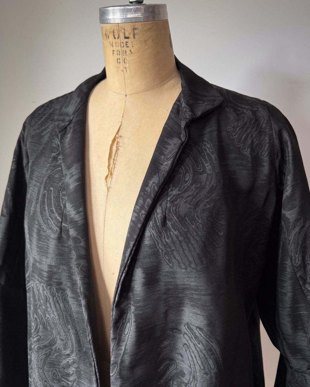 1920s Black Silk Moiré Flare Sleeve Mourning Jacket / S-M