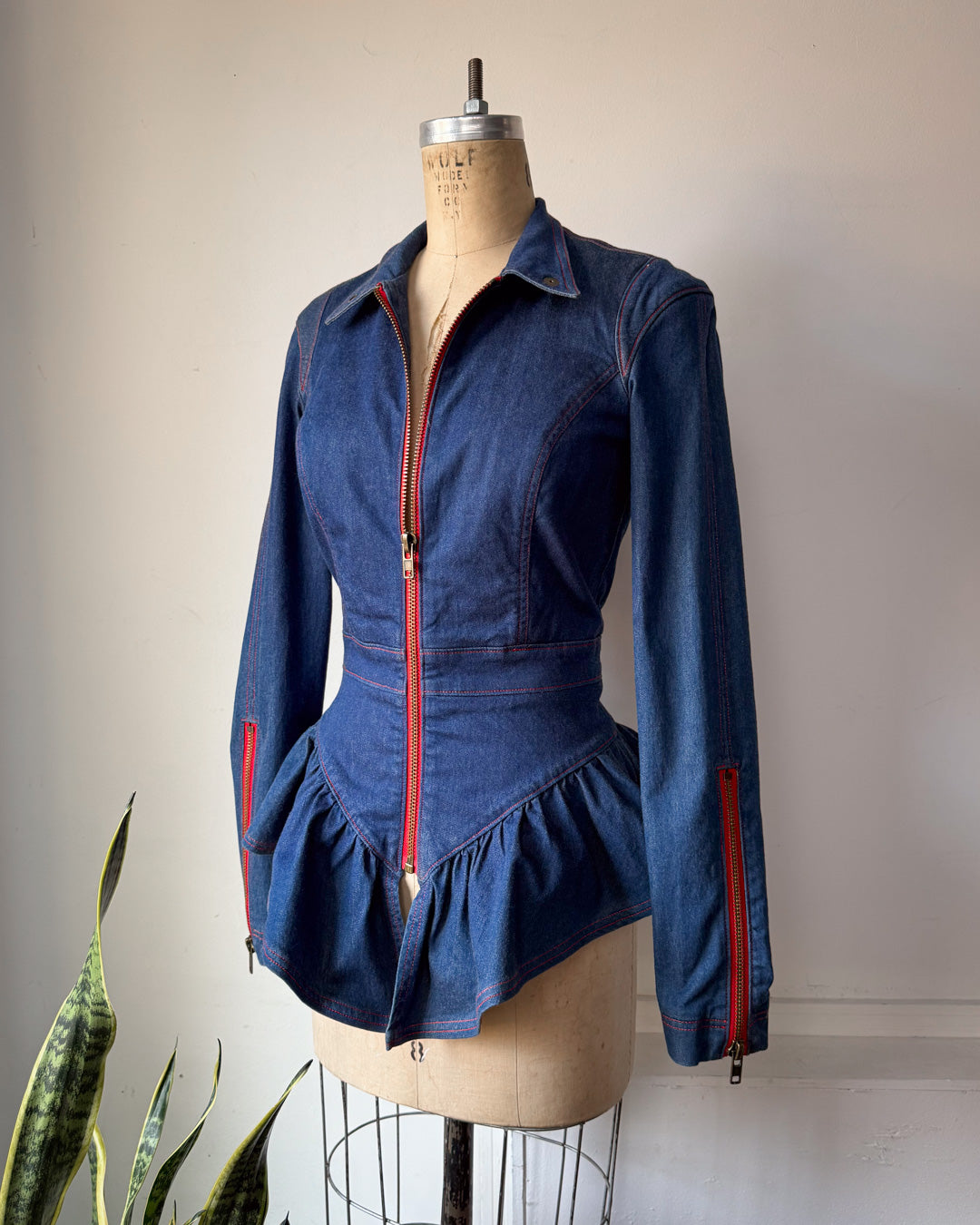 00s Betsey Johnson Blue Denim Ruffled Peplum Contrast Zipper Jacket  / S
