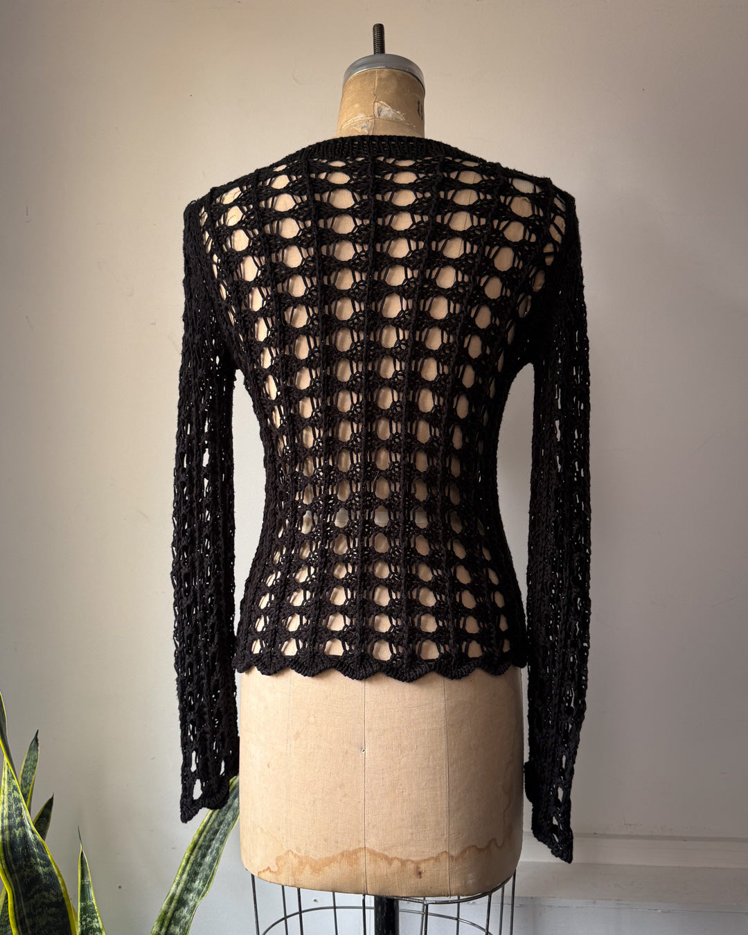 90s Black Open Crochet Long Sleeve Knit Made in Italy Top / S