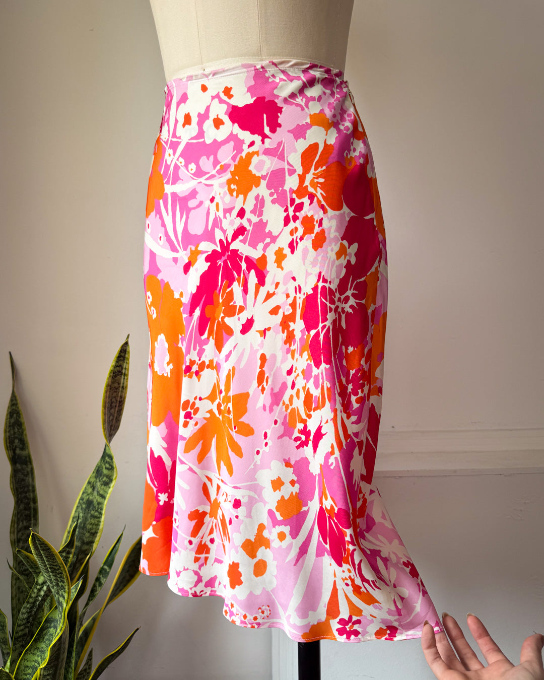 Y2K Silky Bias Cut Skirt / M