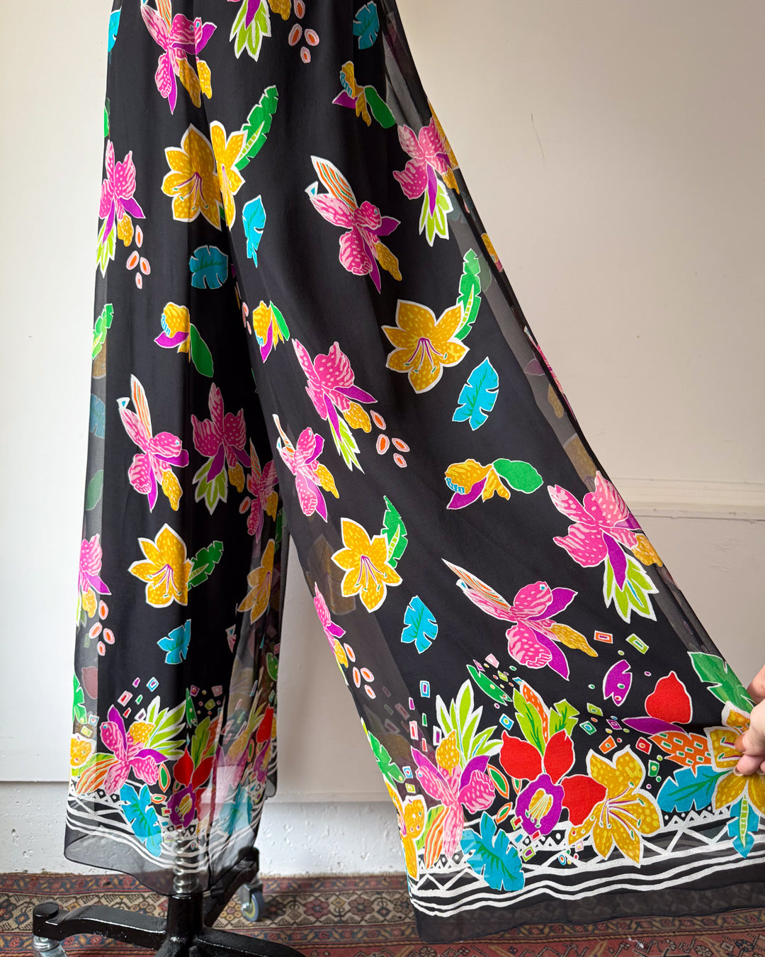 90s Colorful Silk Palazzo Pants & Scarf / L