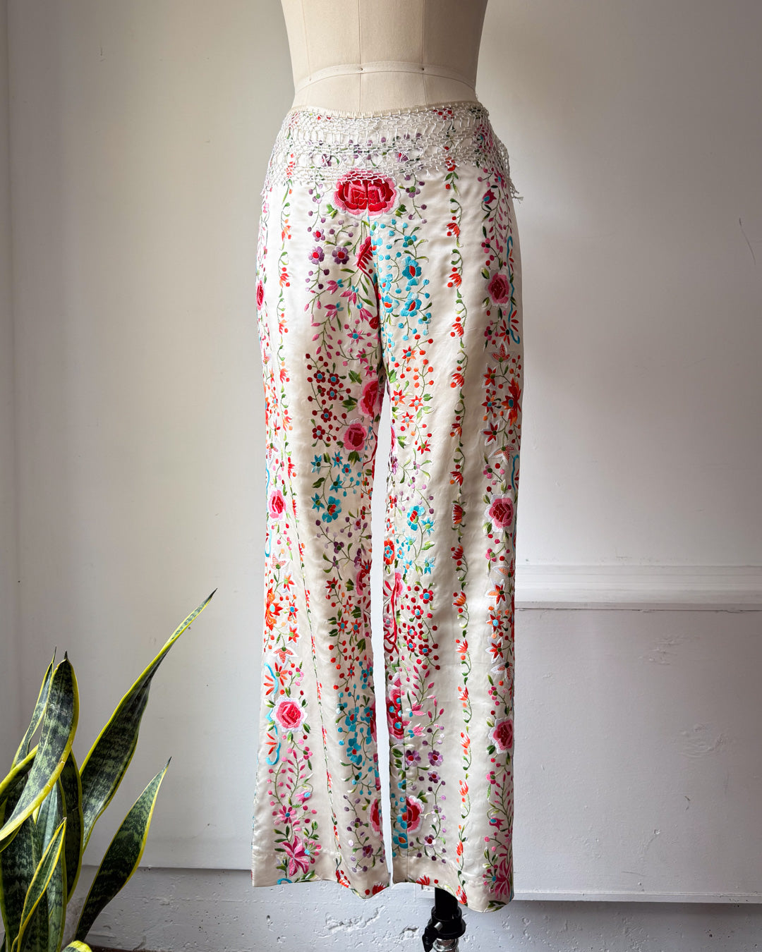 90s Norma Kamali Silk Piano Shawl Embroidered Pants / S