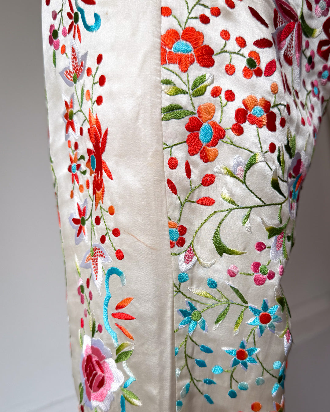90s Norma Kamali Silk Piano Shawl Embroidered Pants / S