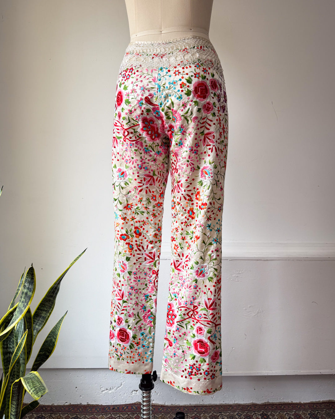 90s Norma Kamali Silk Piano Shawl Embroidered Pants / S