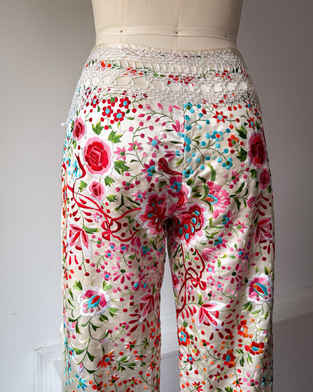 90s Norma Kamali Silk Piano Shawl Embroidered Pants / S