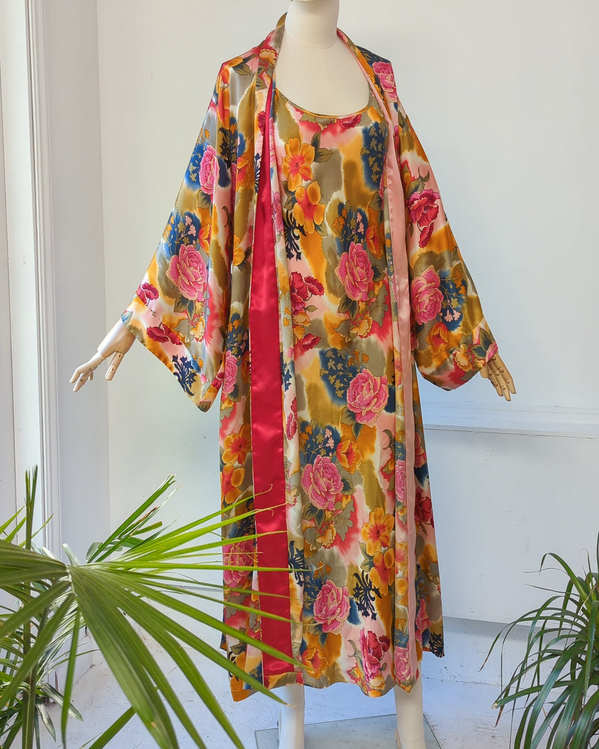 90s Natori Silky Floral Robe & Bias Cut Slip Dress Lingerie Set / S