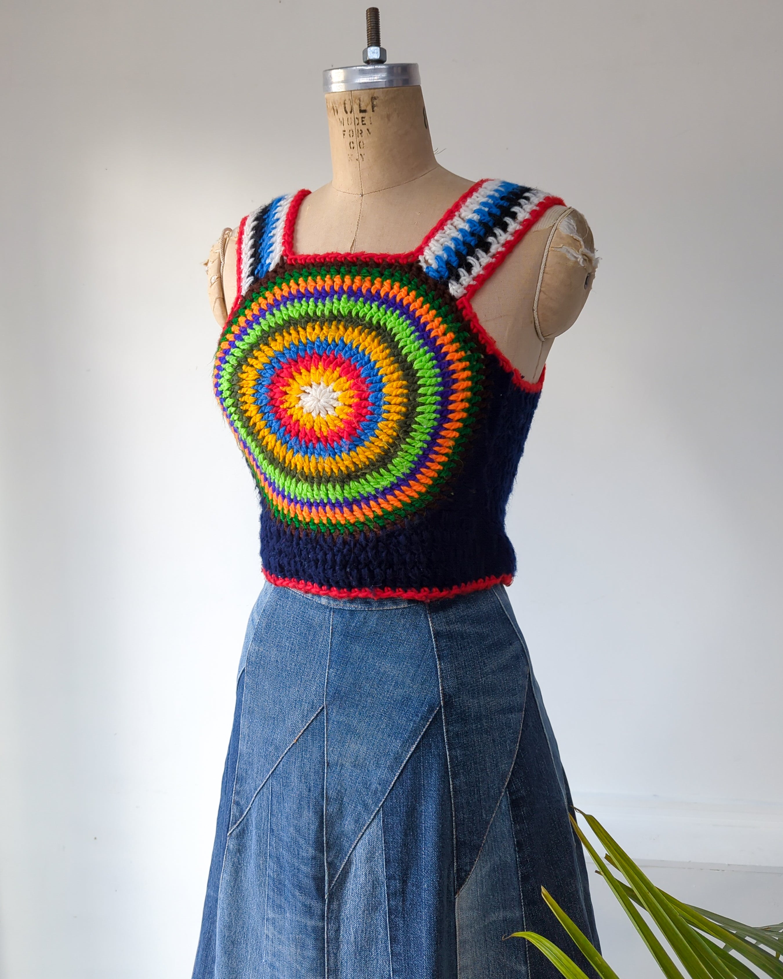 Rainbow crochet top 2025