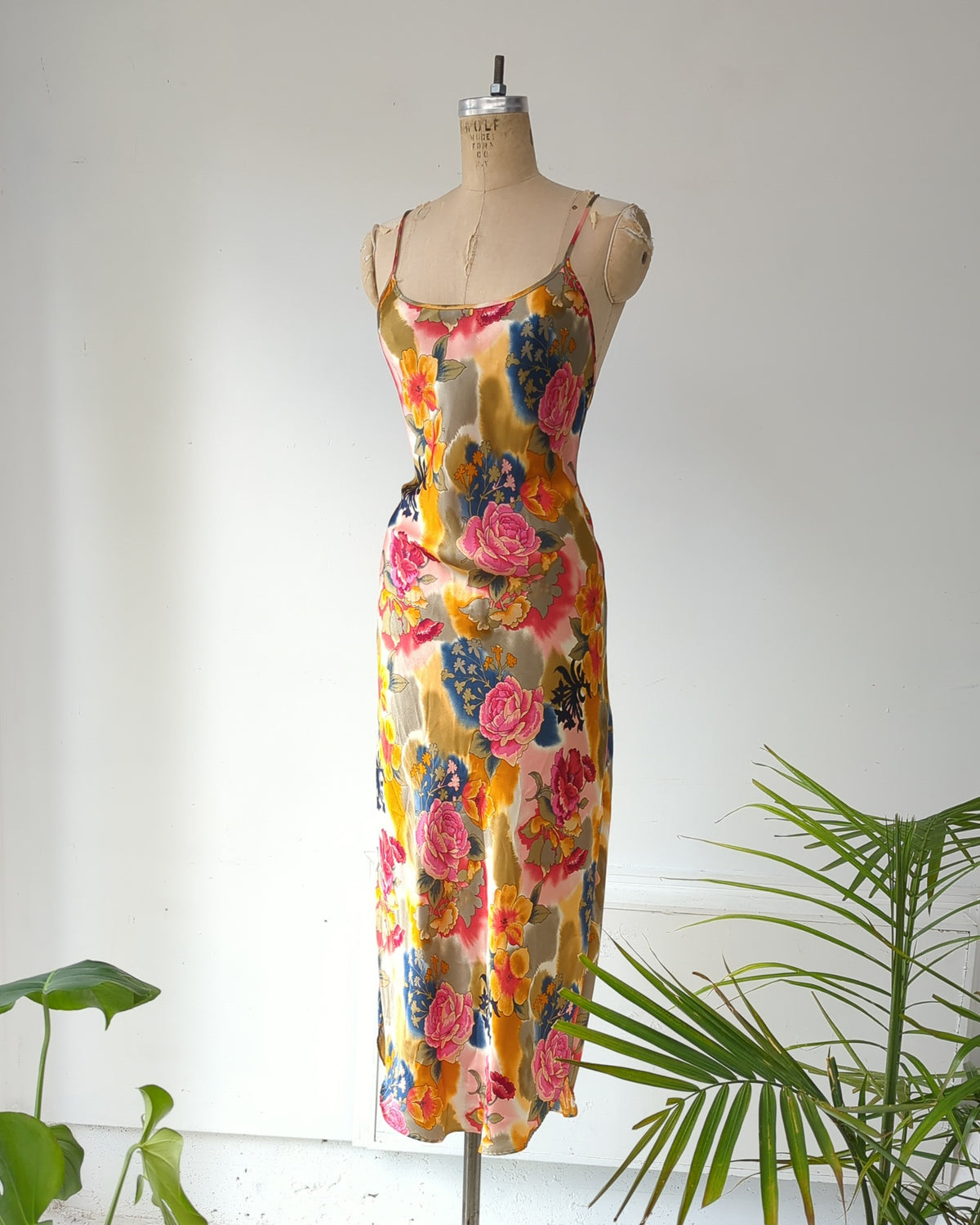 90s Natori Silky Floral Robe & Bias Cut Slip Dress Lingerie Set / S