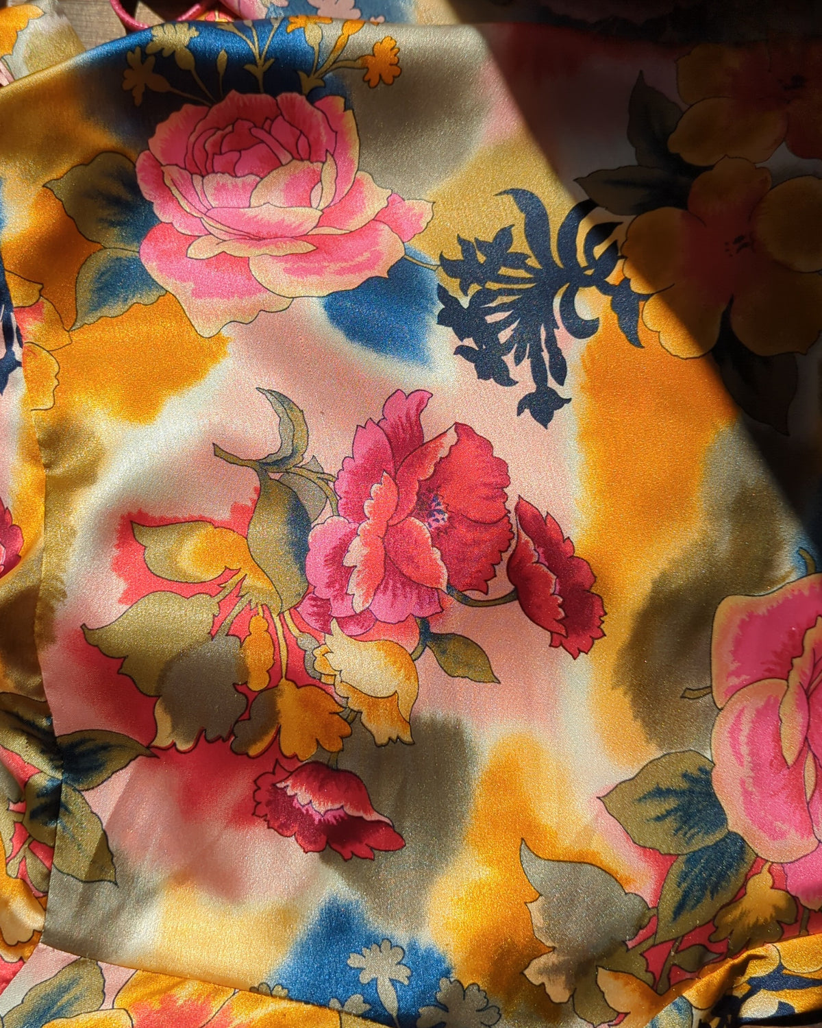 90s Natori Silky Floral Robe & Bias Cut Slip Dress Lingerie Set / S