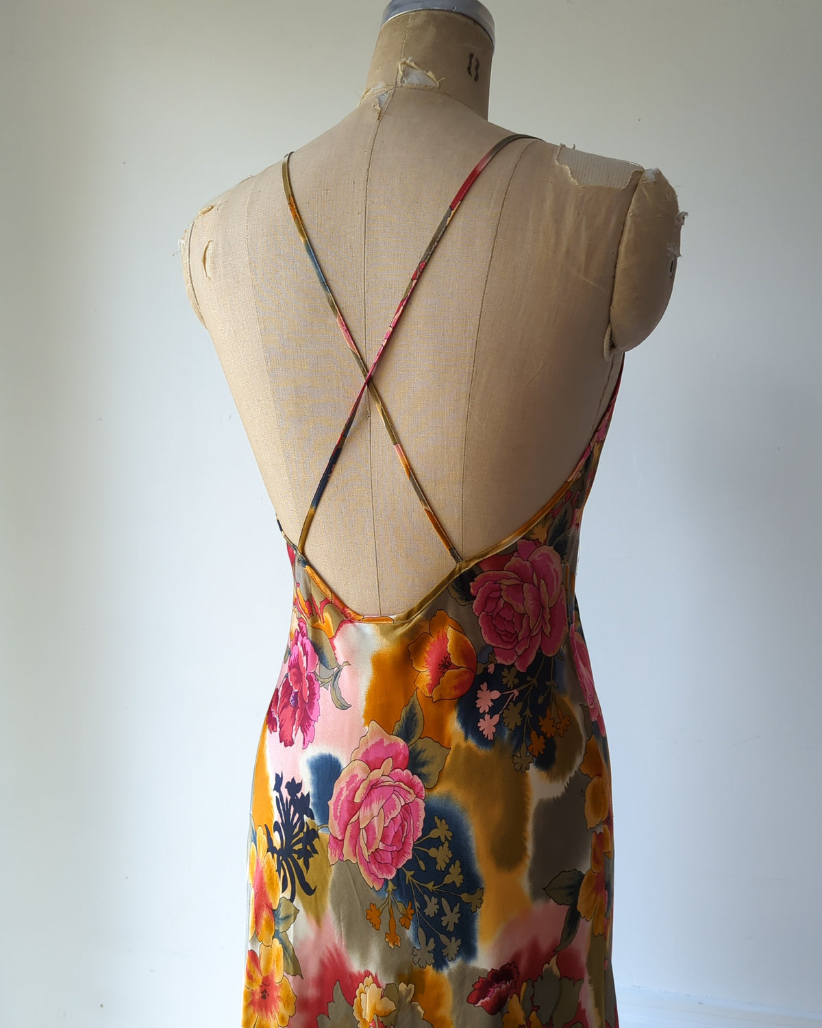 90s Natori Silky Floral Robe & Bias Cut Slip Dress Lingerie Set / S