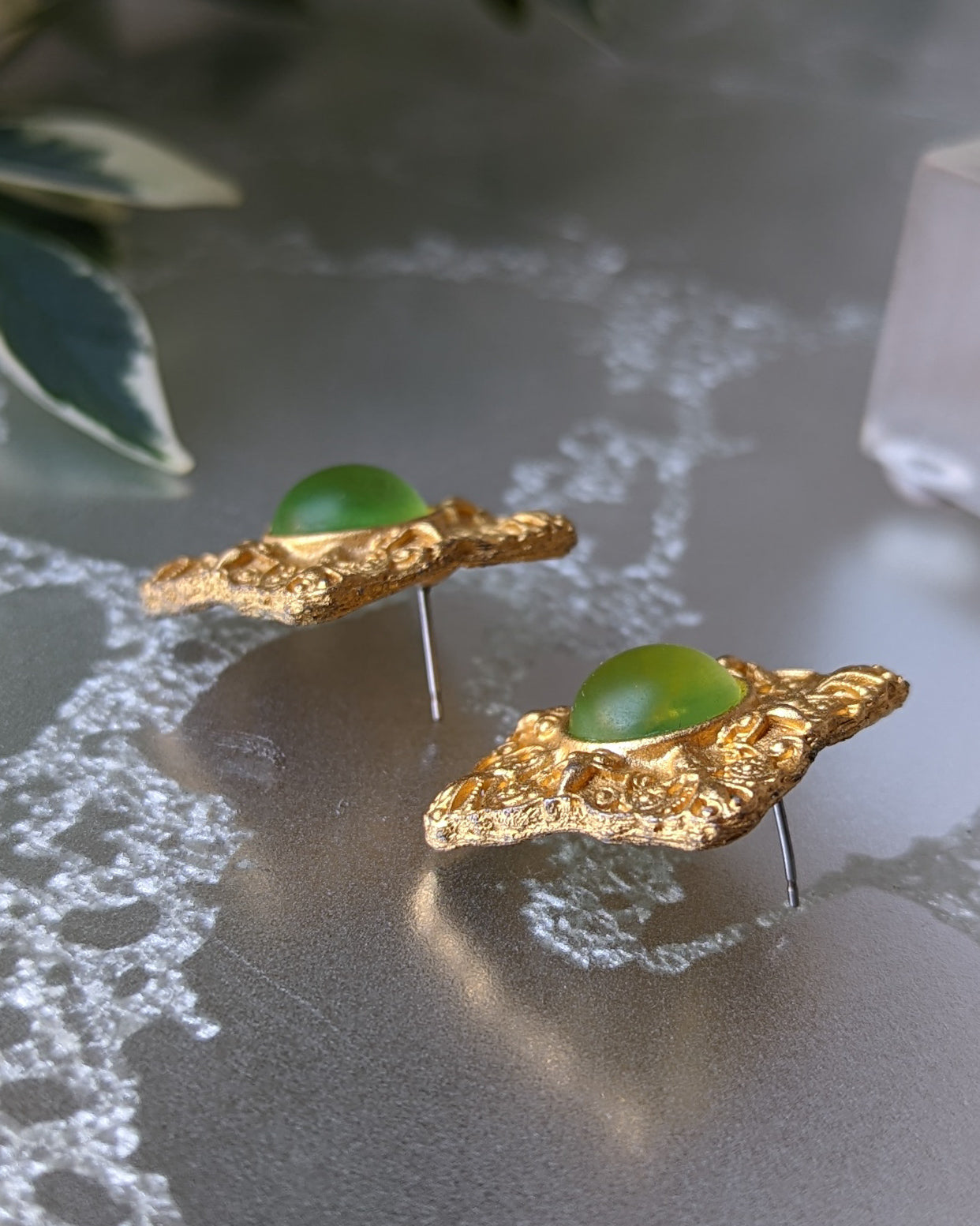 90s Gold Frosted Glass Cab Square Earrings